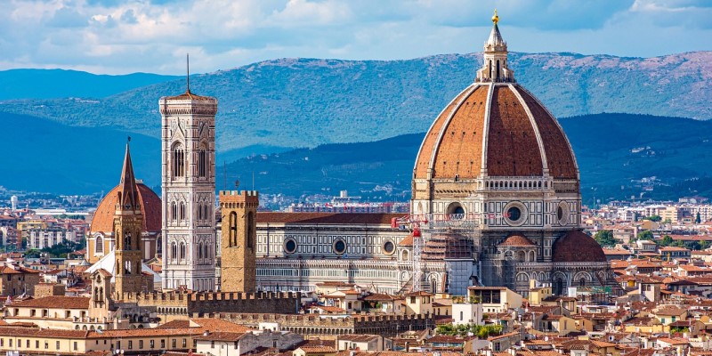 Goedkoop vliegen naar Florence? Via VliegenNaar vind je snel en simpel goedkope Florence tickets.